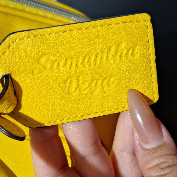 Samantha Vega Bag - Picture 10 of 17